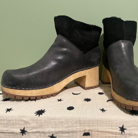 MIA Clog Boots - Picture 1 of 4